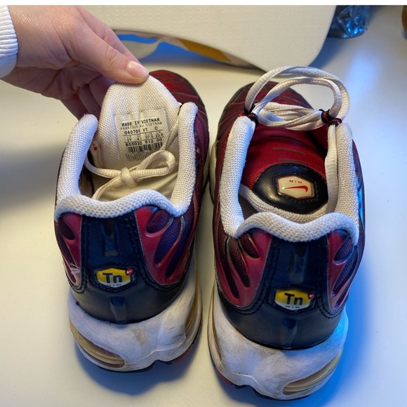 ❌SOLD❌ Vintage Nike VaporMax ❤️🖤 - Picture 4 of 4